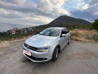 2013 Volkswagen Jetta VI, серый, 1900000 рублей, вид 2