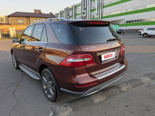 2013 Mercedes-Benz M-Класс 350 III (W166), красный, 2150000 рублей, вид 5
