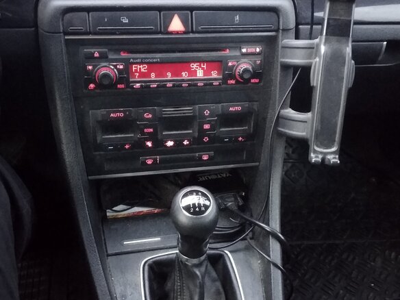 2002 Audi A4 II (B6), чёрный, 780000 рублей - вид 10