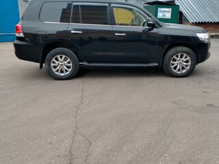 2018 Toyota Land Cruiser 200 Series Рестайлинг 2, чёрный, 6000000 рублей, вид 2