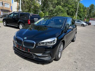 2019 BMW 2 серии Active Tourer 225xe F45 Рестайлинг, чёрный, 2900000 рублей, вид 4