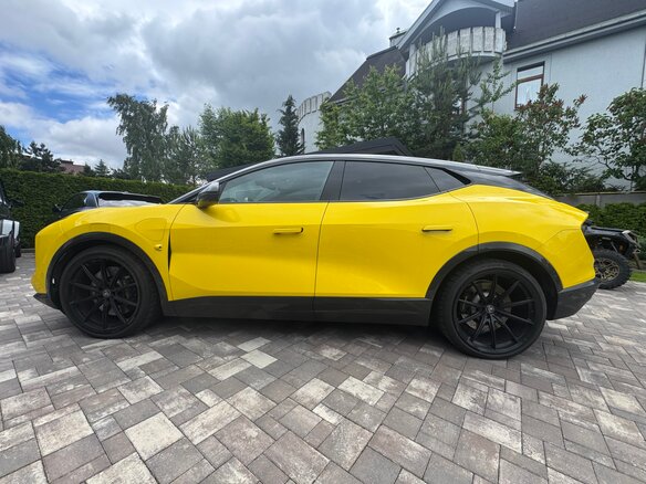 2023 Lotus Eletre R, жёлтый - вид 7