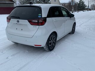 2020 Honda Fit IV, белый, 1575000 рублей, вид 4