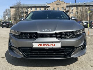 2022 Kia K5 III, серый, 3550000 рублей, вид 1