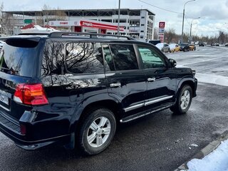 2013 Toyota Land Cruiser 200 Series Рестайлинг 1, чёрный, 4200000 рублей, вид 3