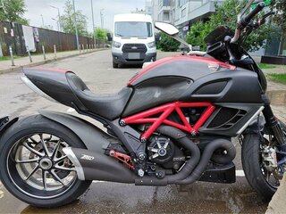 2013 Ducati Diavel Carbon, красный, 950000 рублей, вид 2