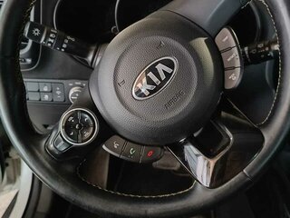 2016 Kia Soul II Рестайлинг, белый, 1620000 рублей, вид 5