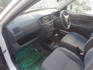 2003 Toyota Probox I, белый, 490000 рублей, вид 5