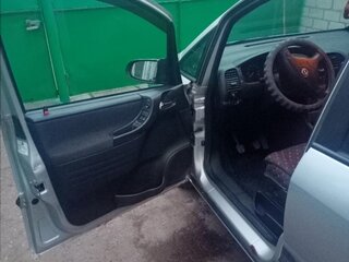 2004 Opel Zafira A Рестайлинг, серый, 500000 рублей, вид 3