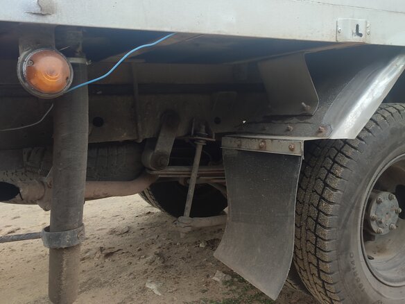 1996 Isuzu Elf (N-series), белый, 700000 рублей - вид 5