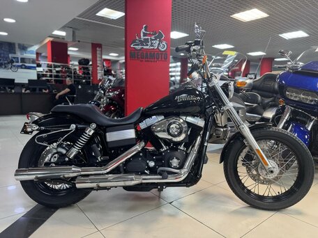 2010 Harley-Davidson Street Bob, чёрный, 855000 рублей, вид 1