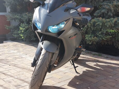 2012 Honda CBR 1000 RR/RA Fireblade, серый, 650000 рублей, вид 5