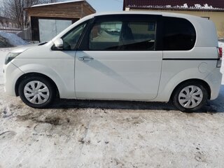 2015 Toyota Spade, белый, 1000000 рублей, вид 5