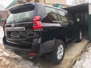 2019 Toyota Land Cruiser Prado 150 Series Рестайлинг 2, чёрный, 7200000 рублей, вид 2