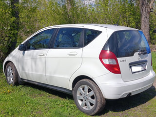 2012 Mercedes-Benz A-Класс 180 II (W169) Рестайлинг, белый, 825000 рублей, вид 4