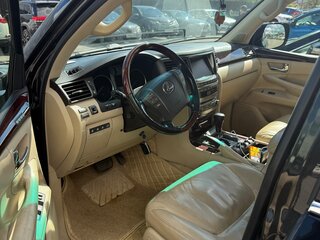 2011 Lexus LX 570 III, чёрный, 3700000 рублей, вид 5