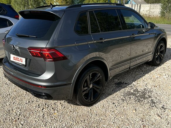 2020 Volkswagen Tiguan II Рестайлинг, серый, 3300000 рублей - вид 5