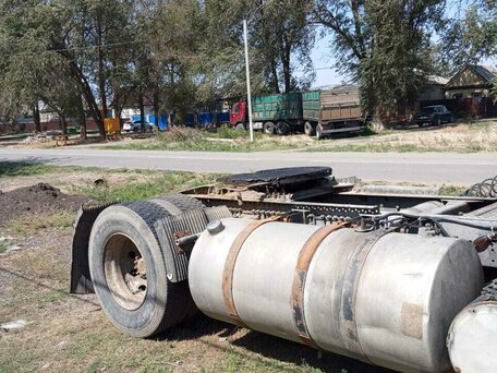 1994 Volvo FH, белый, 850000 рублей, вид 3