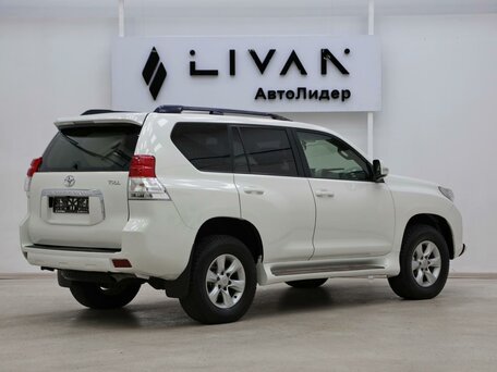 2012 Toyota Land Cruiser Prado 150 Series, белый, 2265000 рублей, вид 3