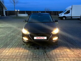 2019 Hyundai Solaris II, чёрный, 915000 рублей, вид 1