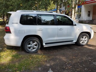 2011 Toyota Land Cruiser 200 Series, белый, 2550000 рублей, вид 3