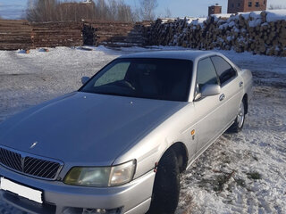1997 Nissan Laurel VIII (C35), серебристый, 700000 рублей, вид 1