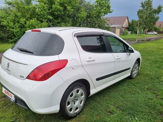 2011 Peugeot 308 I Рестайлинг, белый, 660000 рублей, вид 4