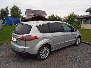 2011 Ford S-MAX I Рестайлинг, серебристый, 1199000 рублей, вид 3