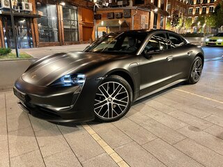 2021 Porsche Taycan I, чёрный, 7900000 рублей, вид 1