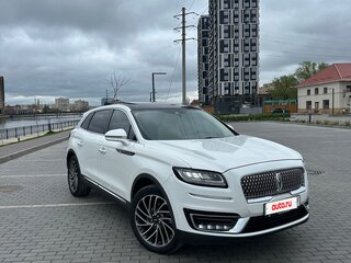 2020 Lincoln Nautilus I, белый, 3025000 рублей, вид 2
