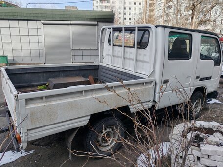 1993 Nissan Atlas, белый, 650000 рублей, вид 5