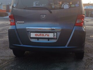 2011 Honda Freed I Рестайлинг, серебристый, 1200000 рублей, вид 4