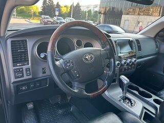 2010 Toyota Tundra CrewMax II, чёрный, 4000000 рублей, вид 3