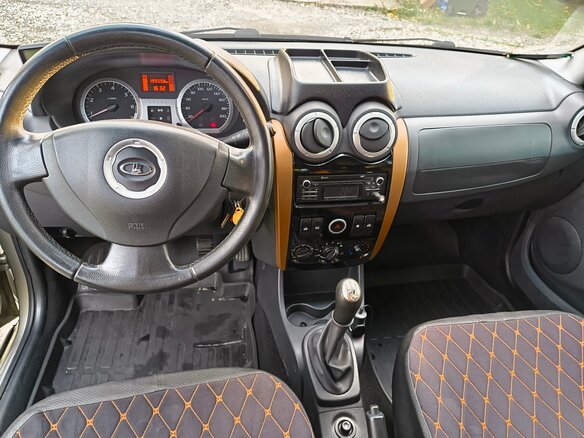 2015 Lada (ВАЗ) Largus Cross I, серый, 870000 рублей - вид 32