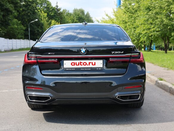 2020 BMW 7 серии 730d xDrive VI (G11/G12) Рестайлинг, чёрный, 9000000 рублей - вид 11