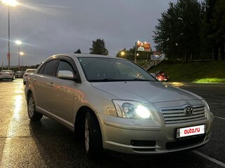 2004 Toyota Avensis II, серебристый, 700000 рублей, вид 3