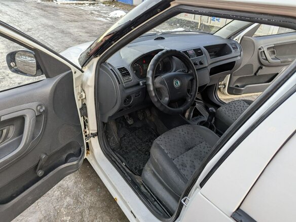 2007 Skoda Praktik, белый, 425000 рублей - вид 1