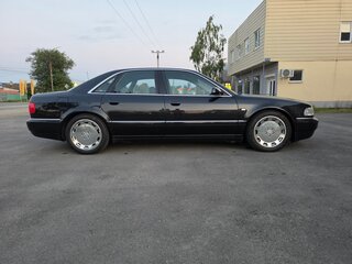 2000 Audi A8 I (D2) Рестайлинг, чёрный, 2000000 рублей, вид 2