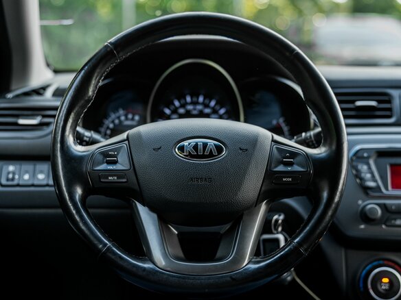 2014 Kia Rio III, белый, 677000 рублей - вид 5
