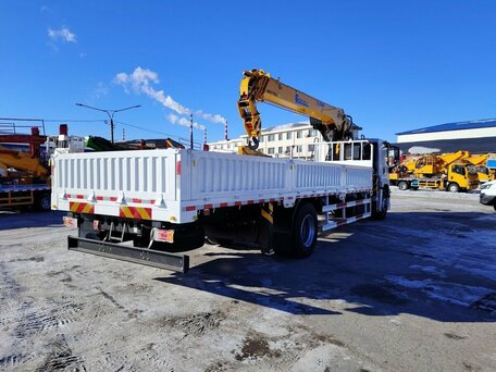 2025 Isuzu Giga (C-series), белый, 9200000 рублей, вид 4