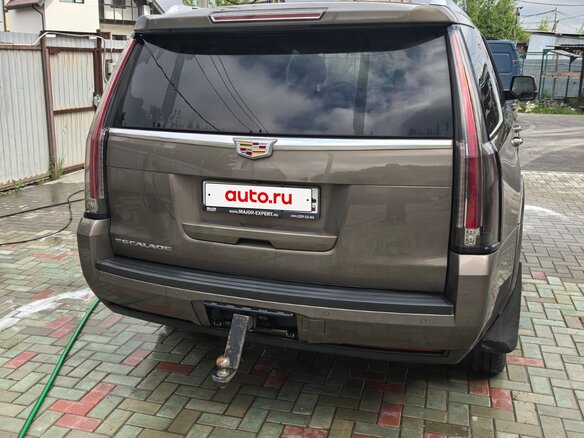 2016 Cadillac Escalade IV, коричневый, 4500000 рублей - вид 5
