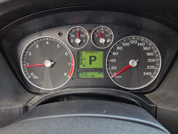 2006 Ford Focus II, серый, 365000 рублей - вид 7
