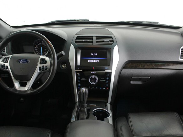 2015 Ford Explorer V, белый - вид 13