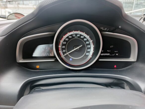 2013 Mazda 3 III (BM), красный - вид 12