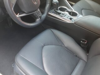 2018 Toyota Camry VIII (XV70), белый, 3400000 рублей, вид 3