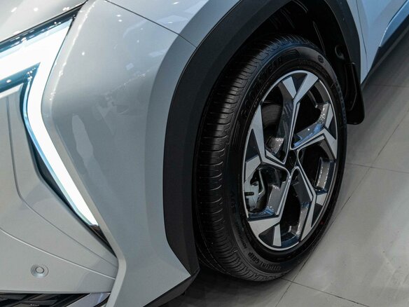 2025 Geely Atlas II, серебристый, 3997651 рублей - вид 7