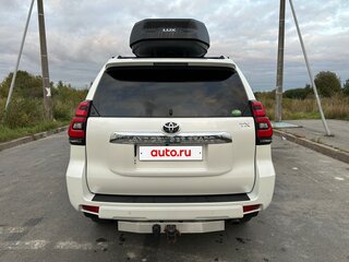 2018 Toyota Land Cruiser Prado 150 Series Рестайлинг 2, белый, 3700000 рублей, вид 3