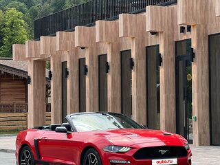 2019 Ford Mustang VI Рестайлинг, красный, 2790000 рублей, вид 2
