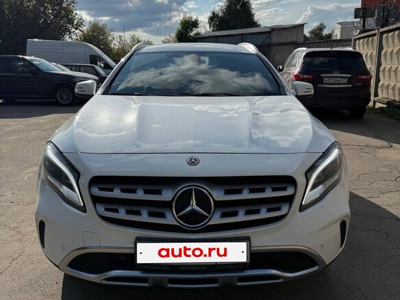 2019 Mercedes-Benz GLA 200 I (X156) Рестайлинг, белый, 2200000 рублей - вид 2