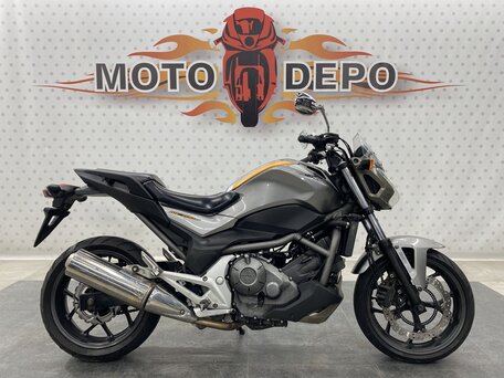 2012 Honda NC 700S, серебристый, 449000 рублей, вид 2
